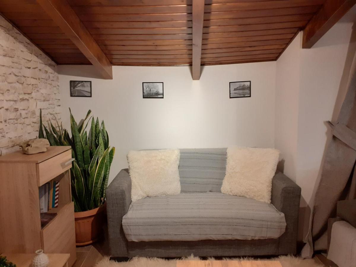 The View Attic Daire Yanya Dış mekan fotoğraf