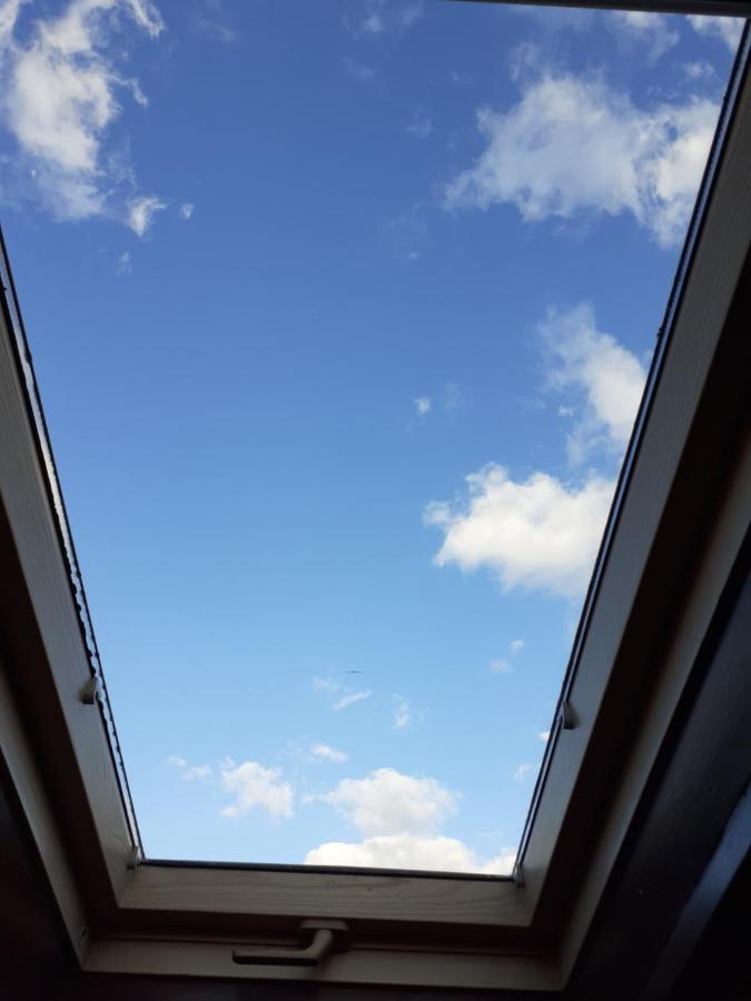 The View Attic Daire Yanya Dış mekan fotoğraf
